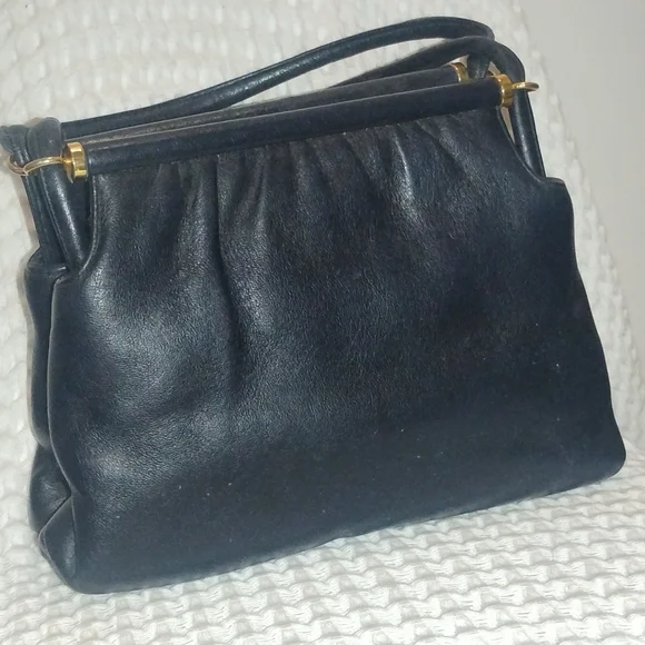 Vintage MM Black Capeskin Petite Pochette - Picture 3 of 13